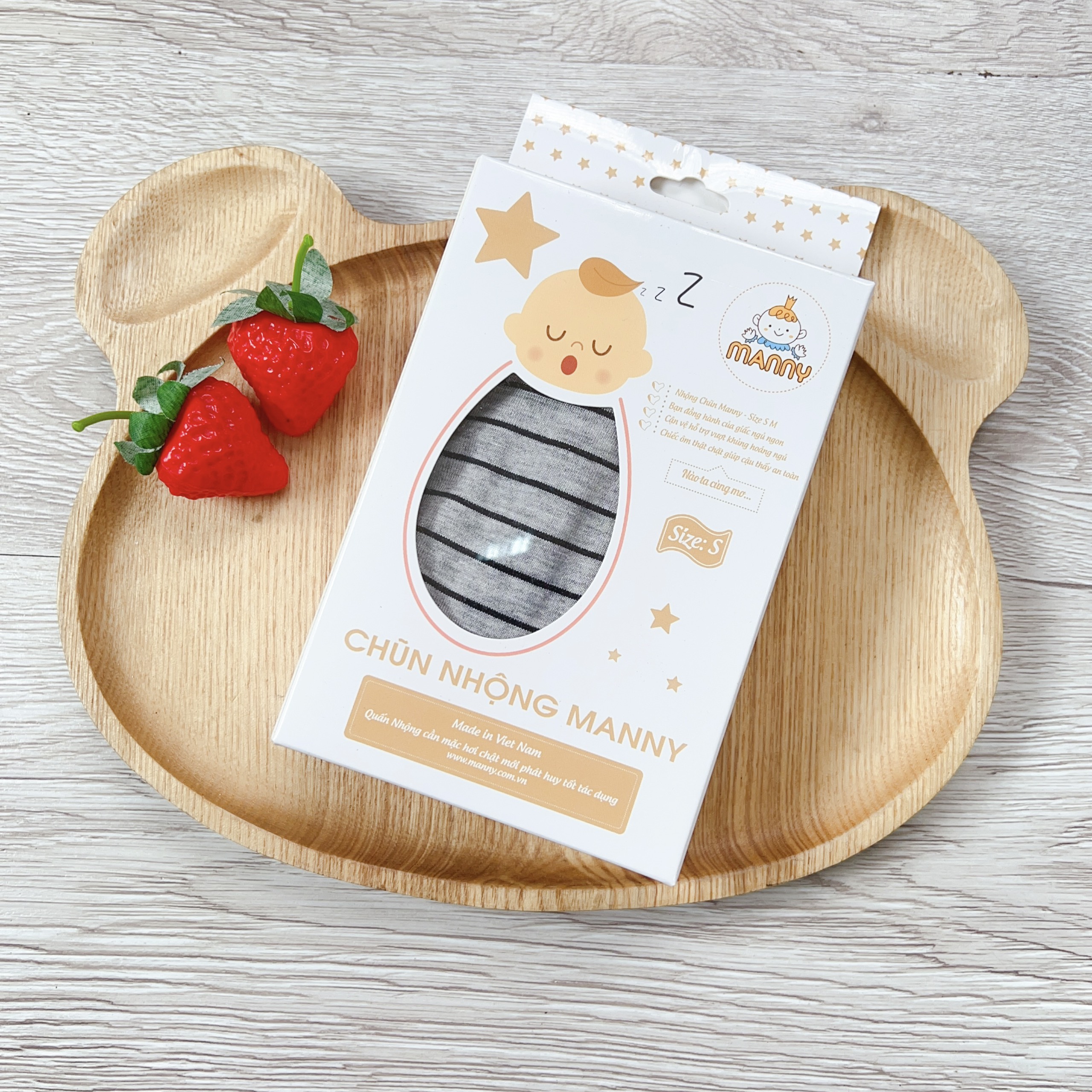 Alternative view of Quấn nhộng Manny