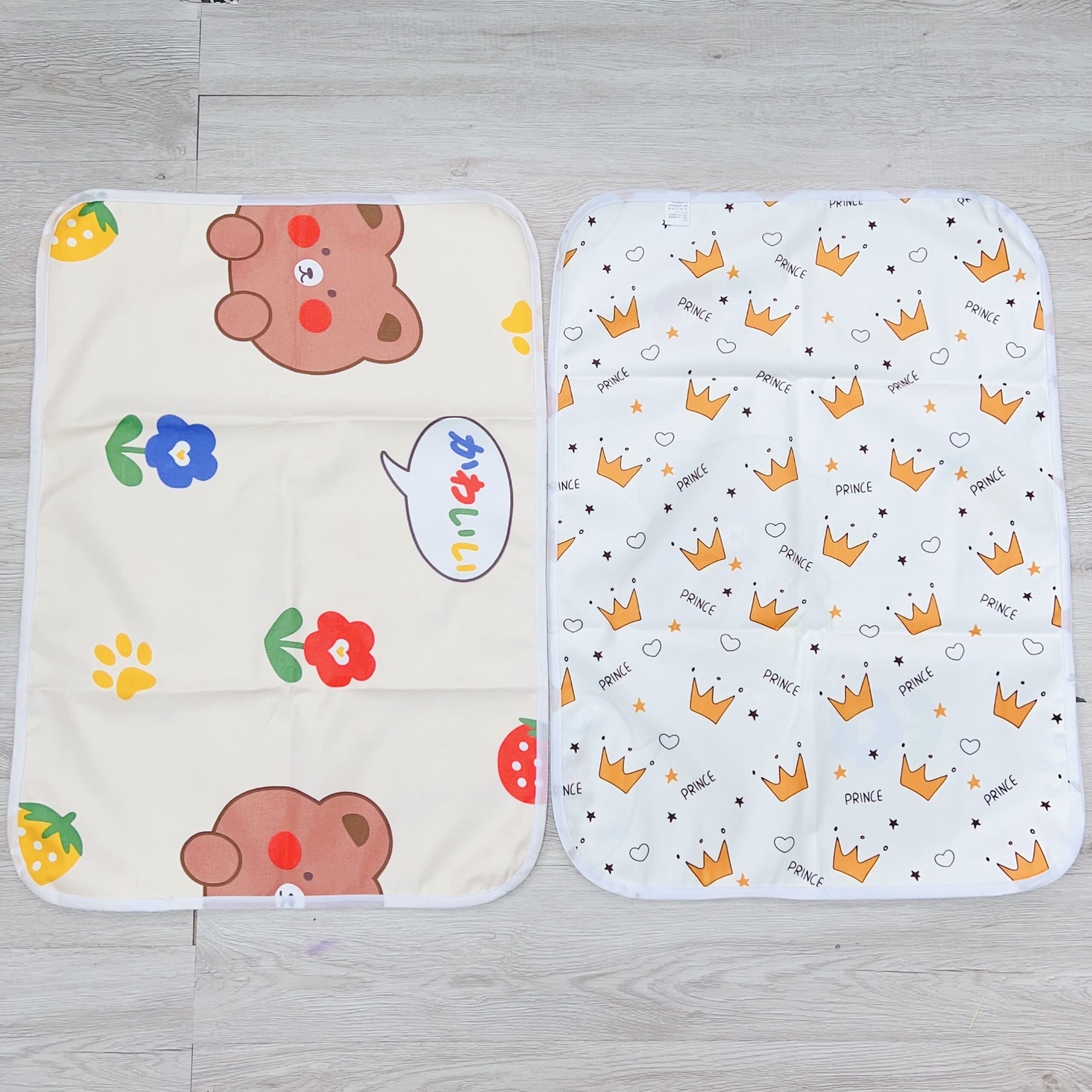 Alternative view of Lót chống thấm 2 mặt 50x70 cm