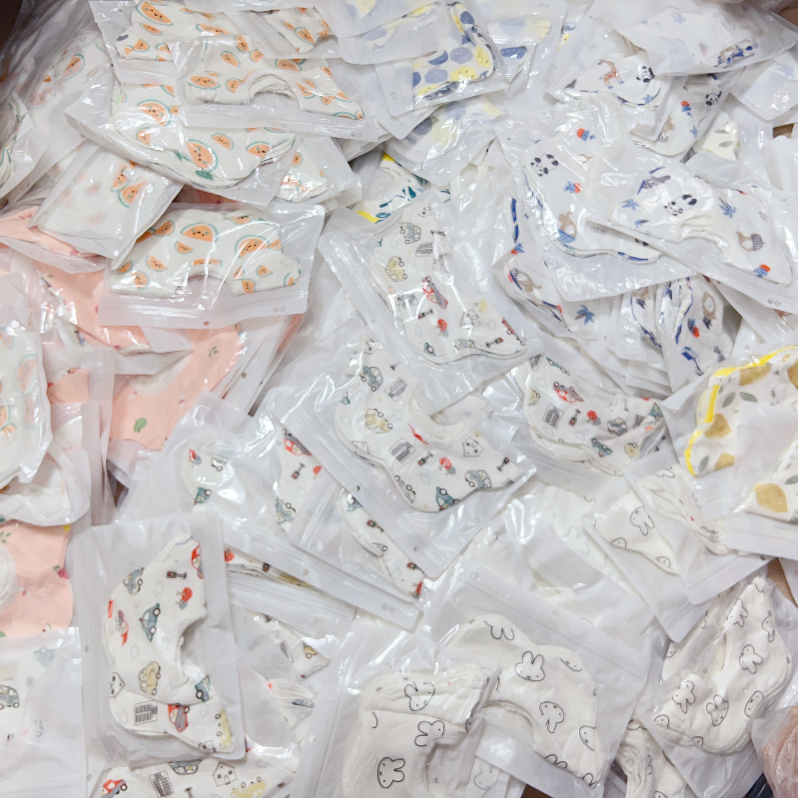 Alternative view of Yếm hoa cotton set 3