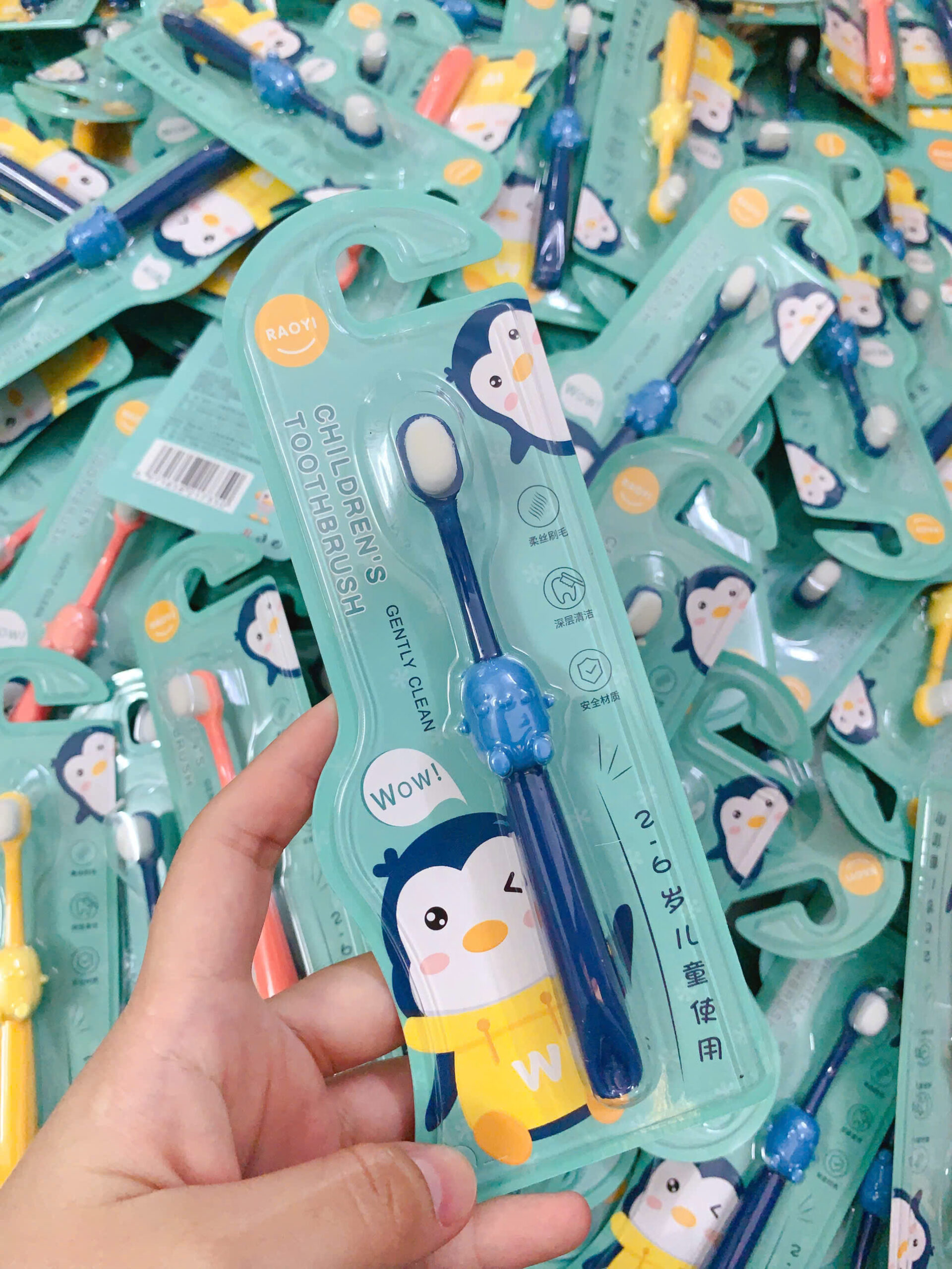 Bàn chải đánh răng cánh cụt - Ảnh 3